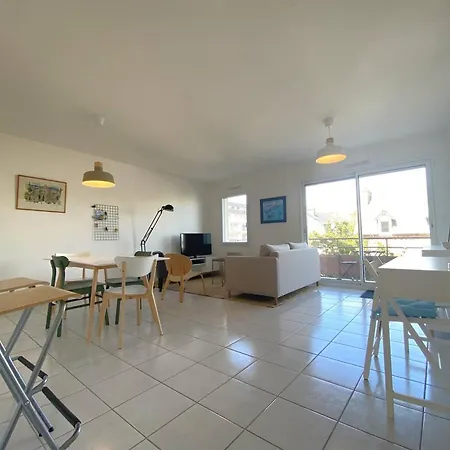 Apartment Avec Wifi, Parking A - Fr-1-368-431 *